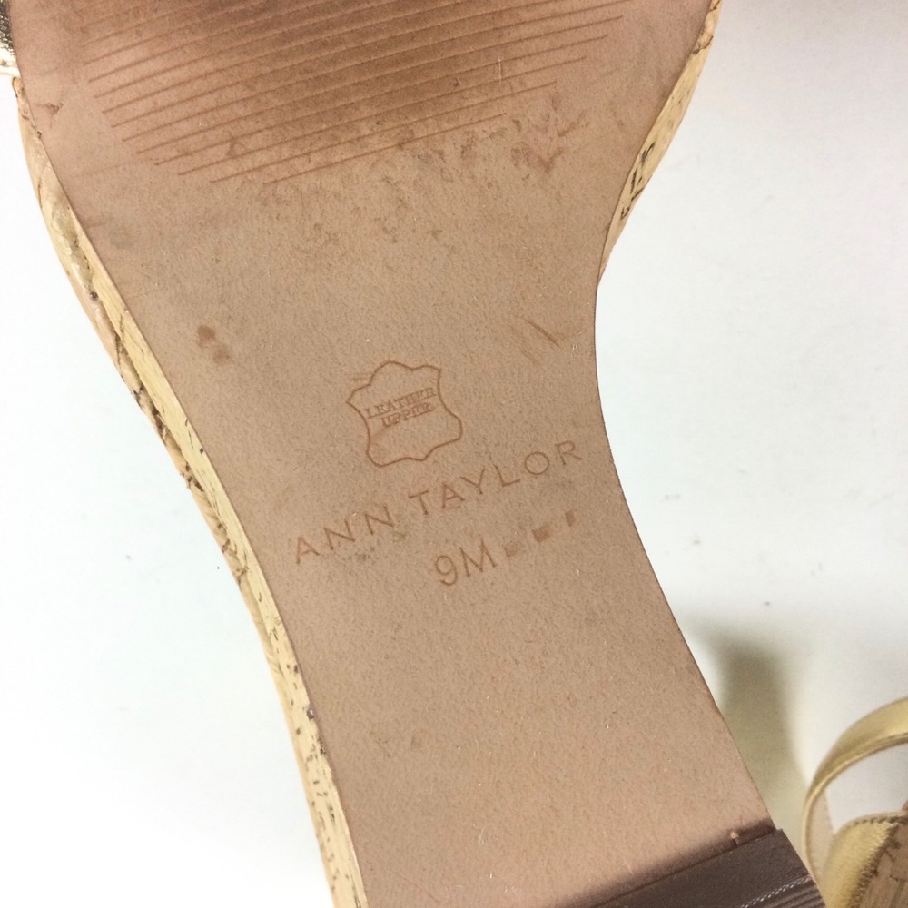 ANN TAYLOR Brett Cork Metallic Gold Wedge Ankle Strap Sandal Sz 9 - Picture 12 of 12
